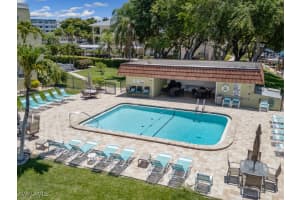 1146 Bald Eagle Dr D8, Marco Island