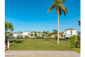 231 Trade Winds Avenue, Naples, FL 34108 - MLS#225080905