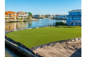 231 Trade Winds Avenue, Naples, FL 34108 - MLS#225080905