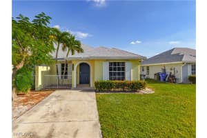 4906 Majorca Palms Dr, Fort Myers