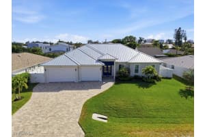 526 104th Ave N, Naples 526 104th Ave N, Naples