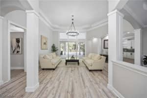 4075 1st Avenue, Naples, FL 34119 - MLS#225080981