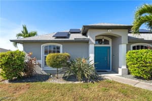 2020 Ne 6th Pl, Cape Coral