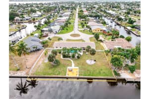 5207 Willow Ct, Cape Coral