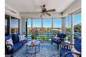 305 Park Shore Drive, Naples, FL 34103 - MLS#225081029