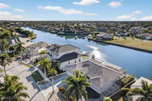 489 Adirondack Court, Marco Island, FL 34145 - MLS#225081035