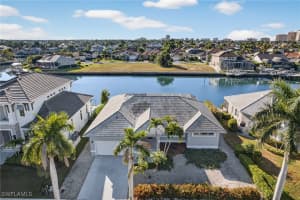 489 Adirondack Court, Marco Island, FL 34145 - MLS#225081035