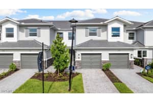 15339 Lucerna St 3-104, Naples