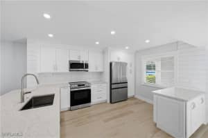 1330 Derbyshire Court, Naples, FL 34116 - MLS#225081098