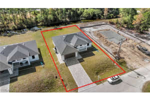 618 Raintree Street, Lehigh Acres, FL 33974 - MLS#225081104