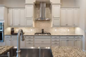 1609 Mockingbird Drive, Naples, FL 34120 - MLS#225081109