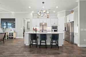 9811 Everglades Drive, Naples, FL 34120 - MLS#225081110