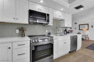 1100 Little Neck Court, Naples, FL 34102 - MLS#225081127