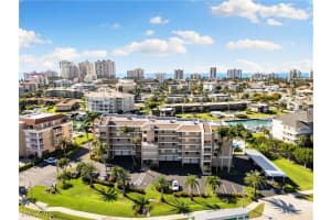 900 Collier Court, Marco Island, FL 34145 - MLS#225081137