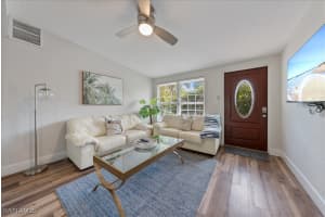 1280 Embassy Lane, Naples, FL 34104 - MLS#225081174