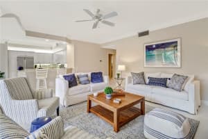 450 Bayfront Place, Naples, FL 34102 - MLS#225081176