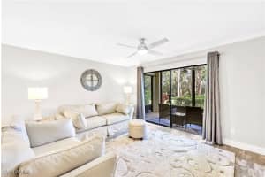 219 Fox Glen Drive, Naples, FL 34104 - MLS#225081205