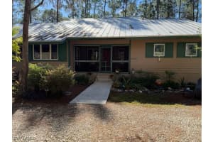 4420 7th Avenue, Naples, FL 34119 - MLS#225081266