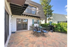 119 Lake Point Lane, Naples, FL 34112 - MLS#225081285