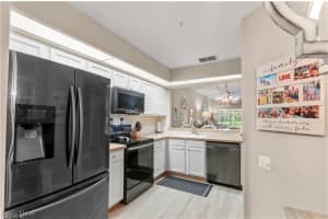 28076 Cavendish Court, Bonita Springs, FL 34135 - MLS#225081330