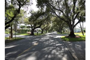 1227 10th Avenue, Naples, FL 34102 - MLS#225081365