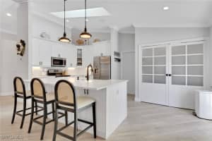 1151 Jardin Dr, Naples