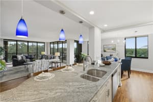 11 Bluebill Avenue, Naples, FL 34108 - MLS#225081384