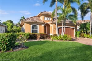 10748 Fieldfair Dr, Naples