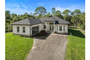 1081 Desoto Blvd S, Naples