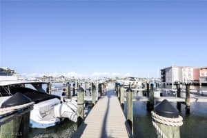 4680 Gulf Shore Boulevard, Naples, FL 34103 Sold 04/24/26