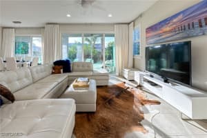 6980 Avalon Circle, Naples, FL 34112 - MLS#225081468