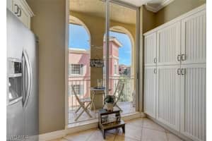 450 Bayfront Place, Naples, FL 34102 - MLS#225081488