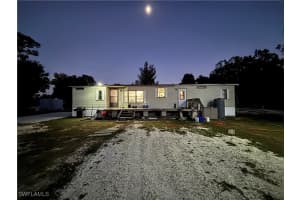 7993 Ebson Dr, North Fort Myers