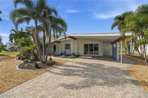 10 Clearview Boulevard, Fort Myers Beach, FL 33931 - MLS#225081509