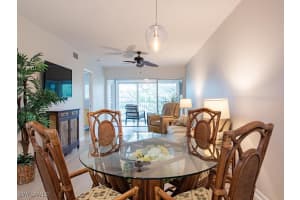 218 Banyan Boulevard, Naples, FL 34102 - MLS#225081544