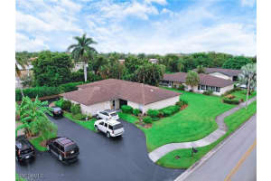 3636 Boca Ciega Dr B7, Naples