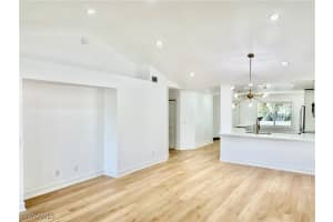 388 Belina Drive, Naples, FL 34104 - MLS#225081552