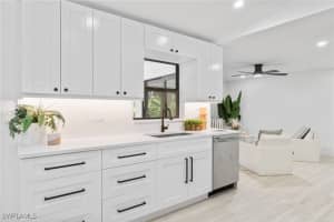 2481 Kings Lake Boulevard, Naples, FL 34112 - MLS#225081561