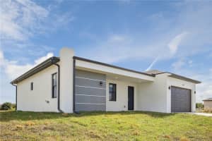 379 Pennfield Avenue, Lehigh Acres, FL 33974 - MLS#225081566