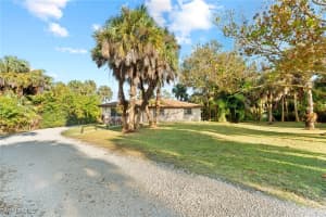 1030 13th Street, Naples, FL 34117 - MLS#225081569