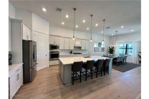 9260 Cormorant Drive, Naples, FL 34120 - MLS#225081584