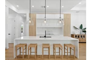 424 Shady Hollow Boulevard, Naples, FL 34120 - MLS#225081588