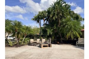 4604 Southern Breeze Drive, Naples, FL 34114 - MLS#225081597