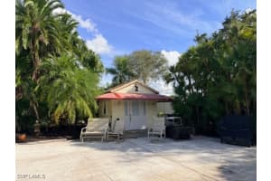 4604 Southern Breeze Drive, Naples, FL 34114 - MLS#225081597