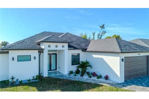 1820 2nd Street, Cape Coral, FL 33991 - MLS#225081606
