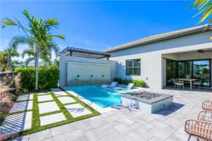 14727 Kingfisher Loop, Naples