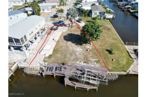 11431 Cypress Lane, Fort Myers Beach, FL 33931 - MLS#225081629