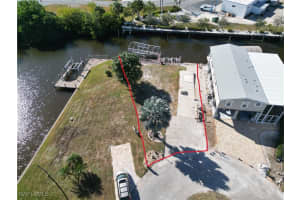 11431 Cypress Lane, Fort Myers Beach, FL 33931 - MLS#225081629