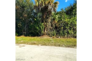 6036 Lacota Avenue, Fort Myers, FL 33905 - MLS#225081630