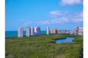 7117 Pelican Bay Blvd Boulevard, Naples, FL 34108 - MLS#225081656